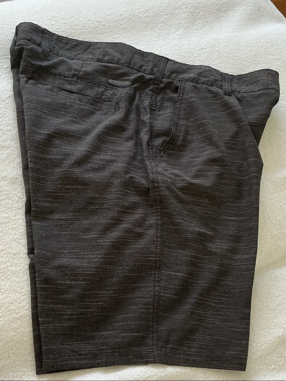 Body Glove - Men's Black Heather walking Shorts